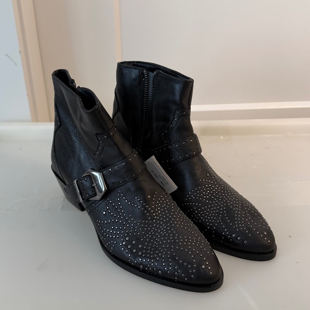 NWT ZARA Black Leather Studded Ankle Boots